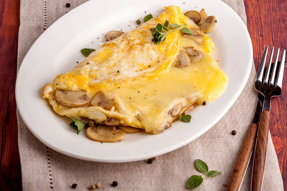 Explora nuestra receta de omelette y crea tu propio sabor único hoy mismo.