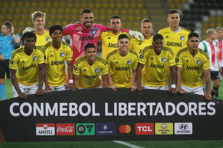 Los jugadores de Millonarios en el partido contra Palestino en Chile por la Copa Libertadores. 
