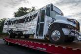 Un bus que transportaba migrantes se accidentó en Florida: 8 personas murieron