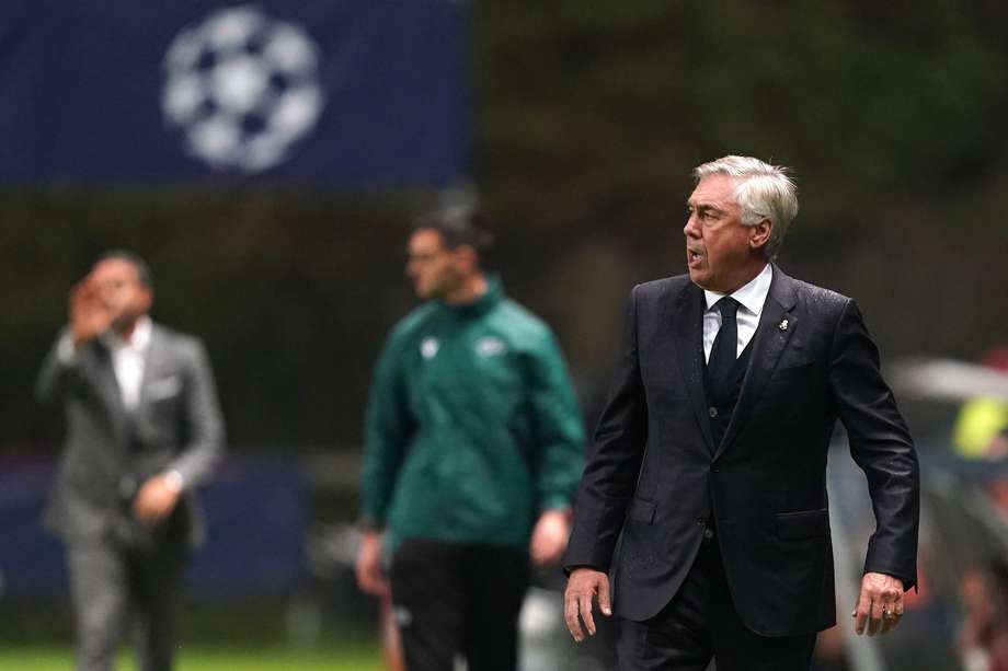 Ancelotti en el encuentro en que Real Madrid venció a Sporting Braga por la Liga de Campeones.