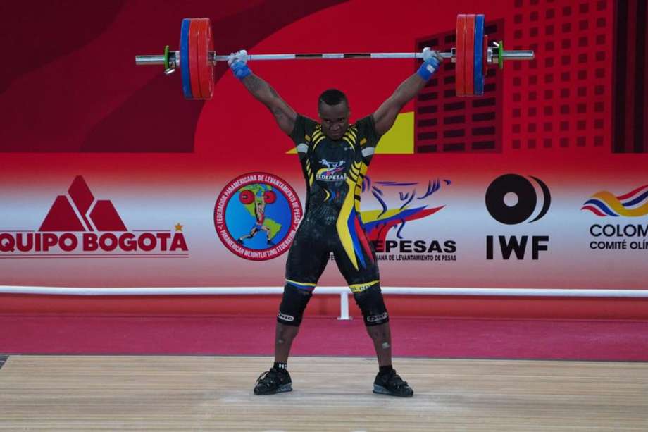 El bogotano Santiago Rodallegas ganó tres medallas de oro en la categoría 89 kilos e impuso récord panamericano.