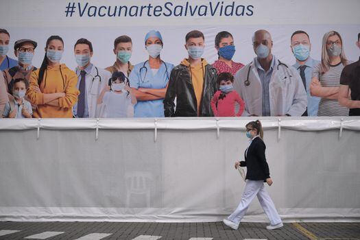 En Bogotá se han aplicado 5.823.465 vacunas y 2.520.405 personas ya completaron su esquema de vacunación contra Covid-19.
