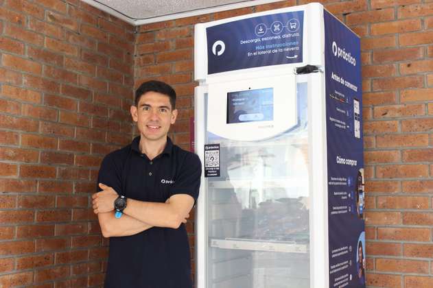 Usando la experiencia de ‘AmazonGo’ crearon una máquina de ‘vending’ en Colombia
