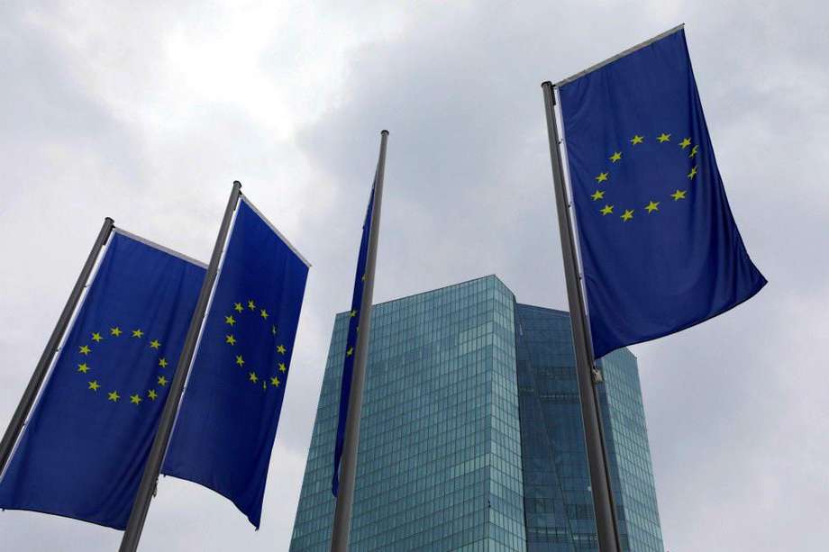 En junio, el BCE pronosticó una contracción económica del 8,7 % en la zona del euro este año. 