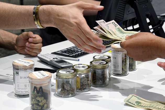 Canadá propone un impuesto de 10% por consumo legal de marihuana