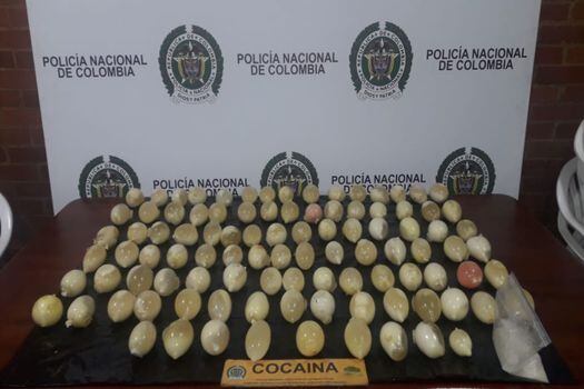 En total se encontraron 22 mil gramos de cocaína liquida.  / Cortesía Policía.