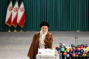 El régimen de Irán apuesta a la continuidad ante el inesperado cambio de presidente