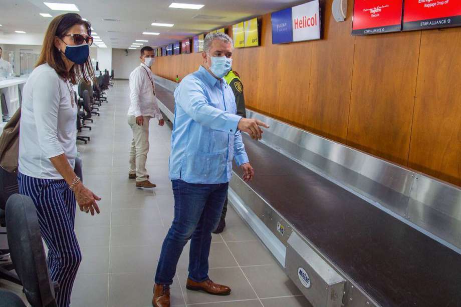 El aeropuerto Ernesto Cortissoz de Soledad, que sirve a la ciudad de Barranquilla, ya cuenta con la certificación que lo acredita como Aeropuerto Internacional y el sello Bureau Veritas.