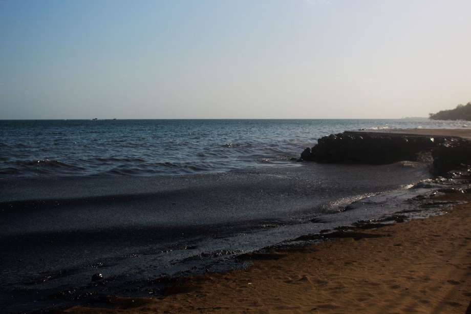 Imagen de la playa afectada en Trinidad y Tobago.