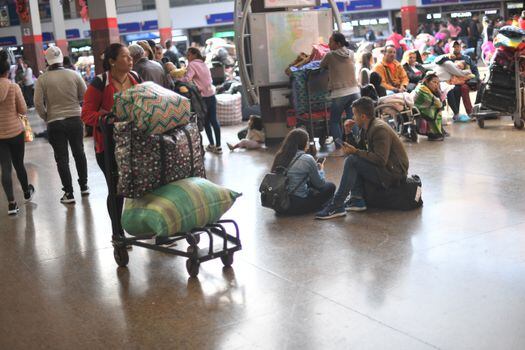 Aproximadamente 1,3 millones de viajeros saldrán desde la Terminal del Salitre. / Cristian Garavito - El Espectador