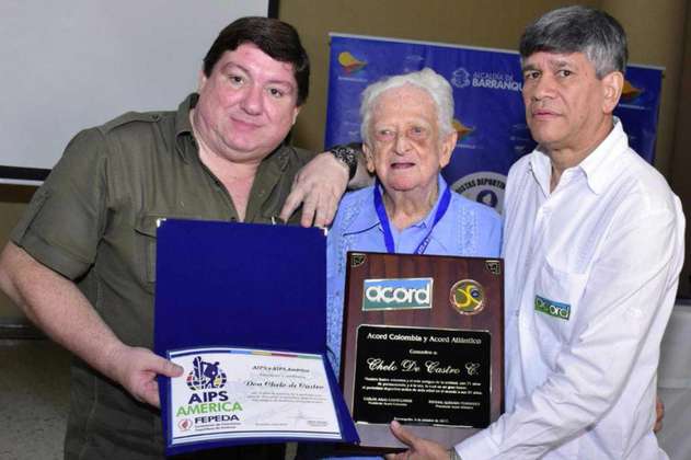 Chelo de Castro, con 97 años sigue haciendo periodismo