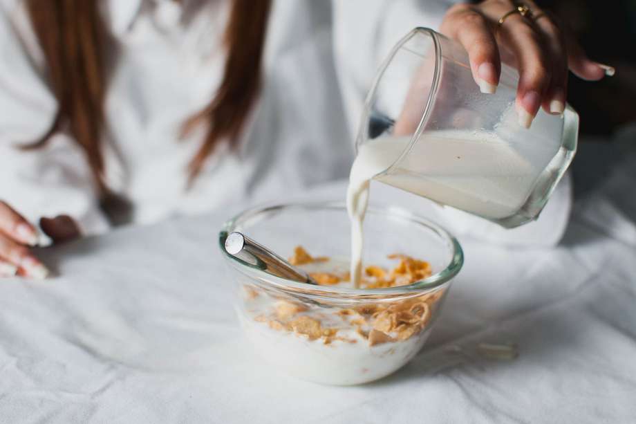 Los lácteos hacen parte de la lista de alimentos que contienen todos los nutrientes.