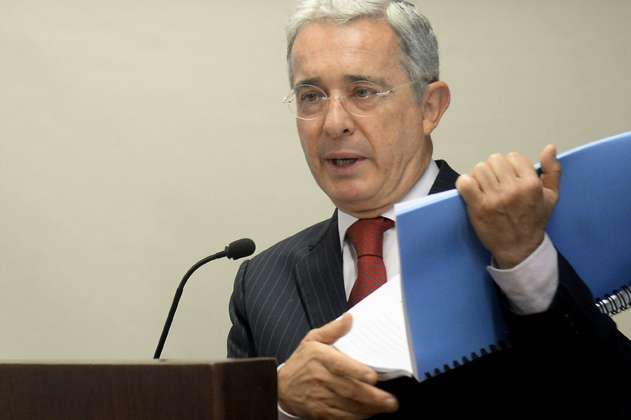 La mayoría de voces que escuchó la Fiscalía favorecen a Uribe