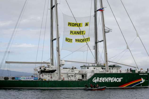 Greenpeace pide a Shell rendir cuentas por el cambio climático