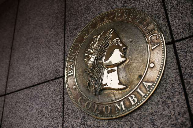 Banco de la República permanece tranquilo ante histórica alza del dólar
