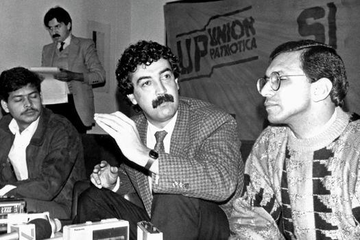 Bernardo Jaramillo (foto) asumió la presidencia del partido Unión Patriótica tras el asesinato de Jaime Pardo Leal en 1987. 