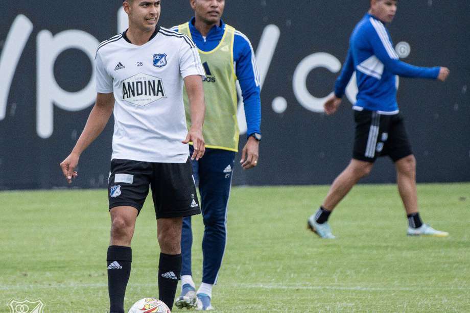 Stiven Vega y Luis Carlos Ruíz regresaron a los entrenamientos con Millonarios