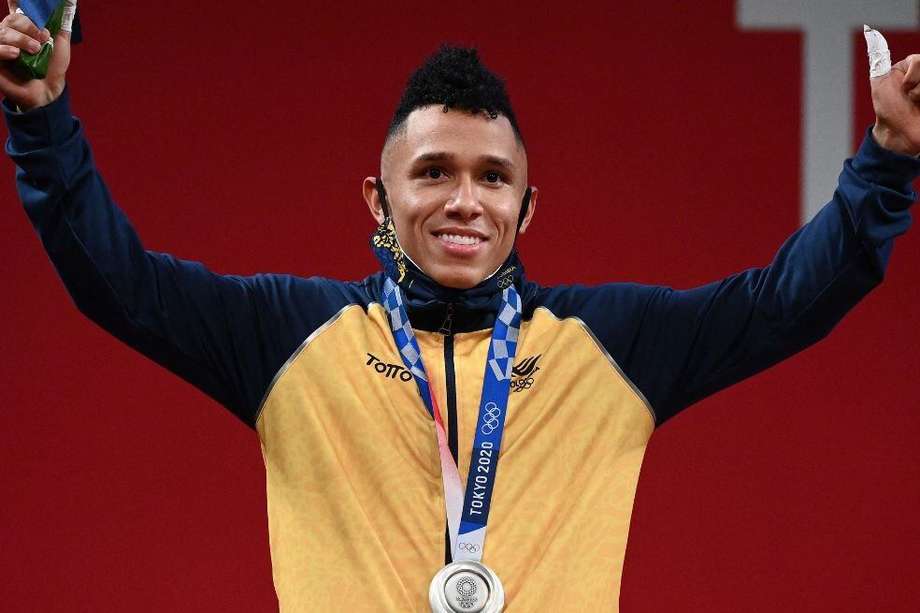 Luis Javier Mosquera en el podio de los Juegos Olímpicos.