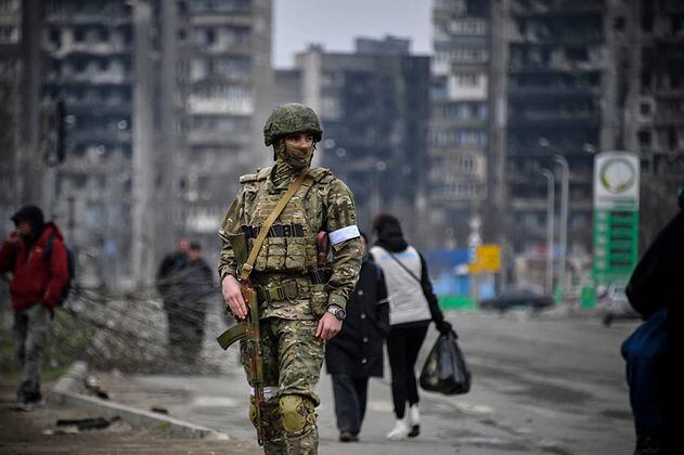 Guerra en Ucrania: 1.000 soldados ucranianos se rindieron en Mariúpol, según Rusia