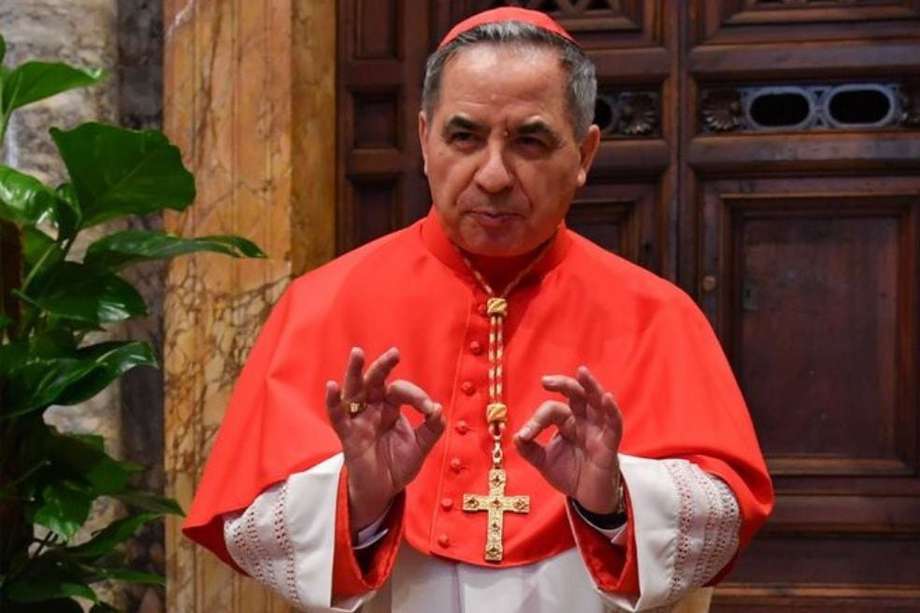 El cardenal Angelo Becciu fue uno de los más influyentes del Vaticano en la última década.