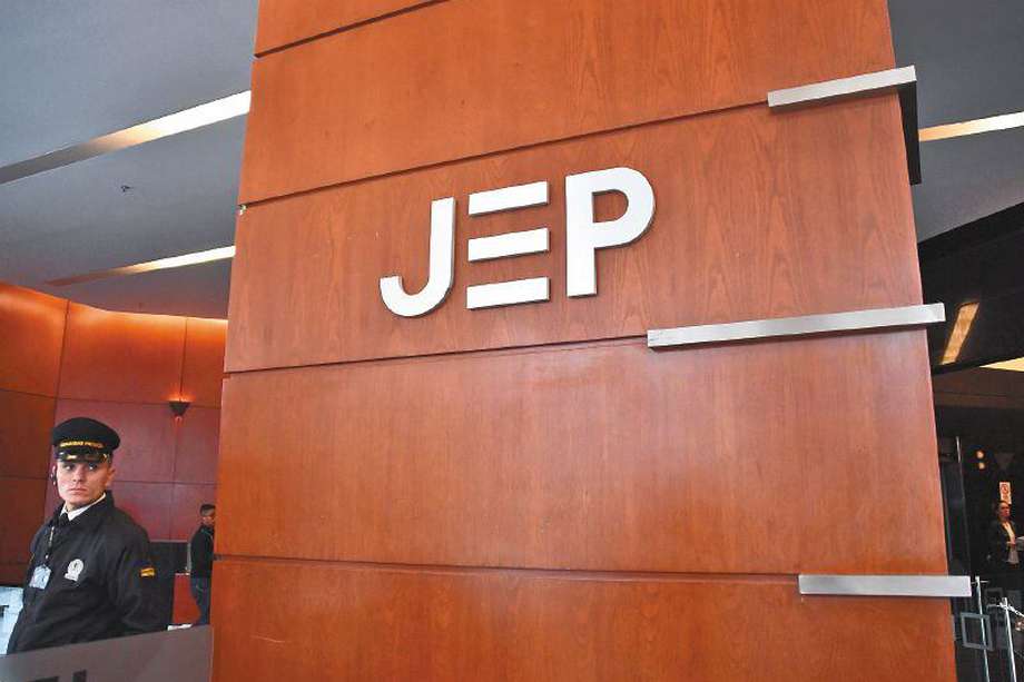 JEP rechaza el sometimiento de Enrique Ariza, exdirector de inteligencia del DAS.