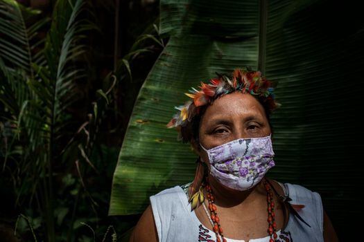 Imagen de archivo de indígenas del Amazonas. EFE