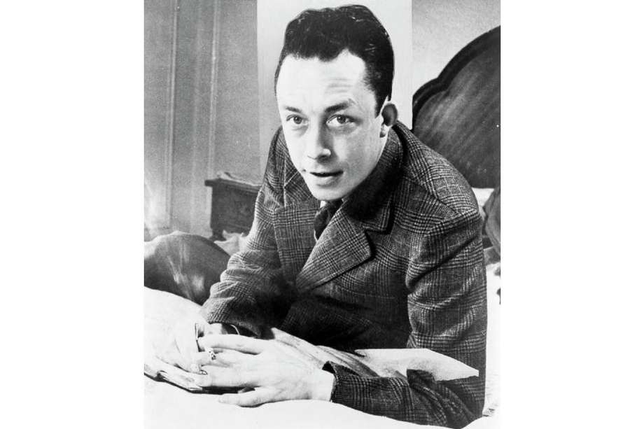 "Juzgar si la vida vale o no vale la pena de vivirla es responder a la pregunta fundamental de la filosofía", escribió Albert Camus en "El mito de Sísifo".