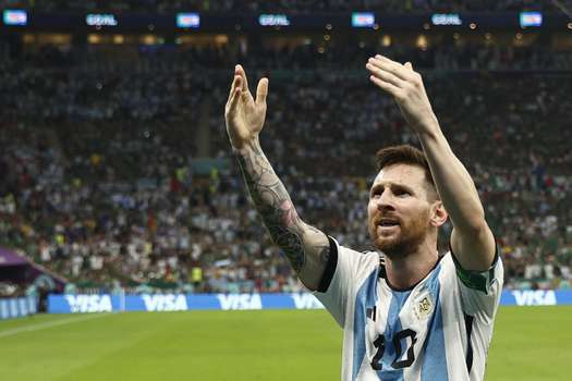 Lionel Messi fue uno de los salvadores de Argentina en su victoria 2-0 ante México.