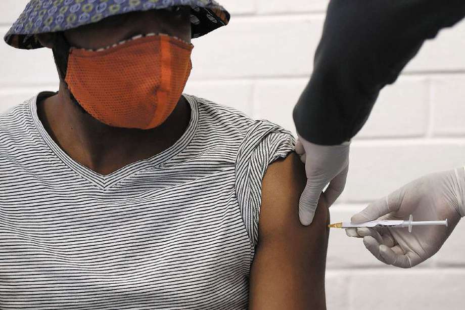 Países como Nigeria o Etiopía, con alrededor de 200 y 100 millones de personas, cada uno, no llegan al 5% de la población vacunadas. 
