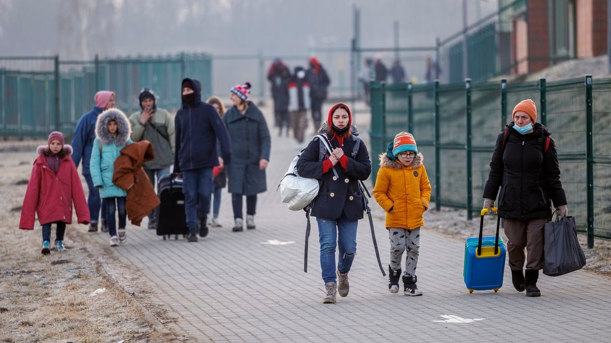 En el marco del conflicto ucraniano las partes han establecido corredores humanitarios para la evacuación de personas desplazadas, la entrega de alimentos y medicinas para la población en contexto de guerra.