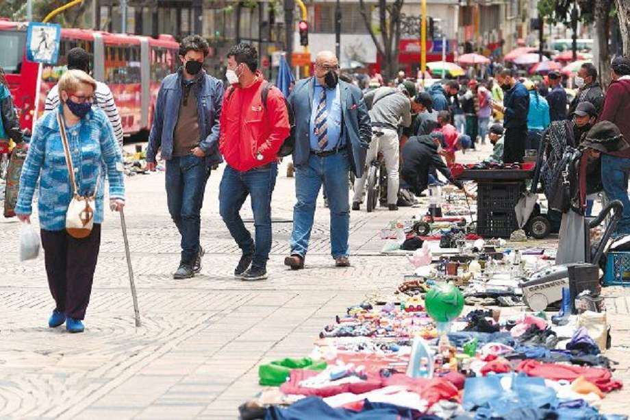 Según cifras del Instituto para la Economía Social, en Bogotá hay 86.946 vendedores informales.