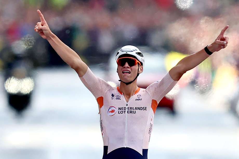 Mathieu Van Der Poel es el nuevo campeón del mundo de ruta tras cruzar la meta en solitario.

