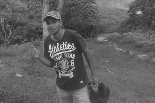 Sebastián Quintero, era estudiante de octavo semestre de ingeniería informática. El joven, al parecer, sufrió un impacto mortal propinado por un agente del Esmad en medio de los enfrentamientos ocurridos el pasado viernes 14 de mayo en Popayán.  / Foto: Blu Radio. 