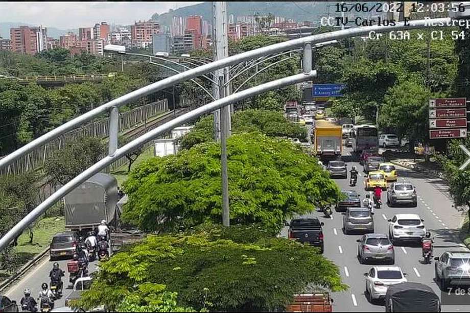 En Medellín la velocidad debe ser 50 kilómetros por hora en las vías urbanas.