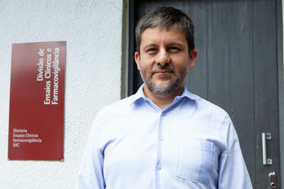 El médico colombiano Ricardo Palacios dirige la unidad de investigación clínica del Instituto Butantan en Brasil.