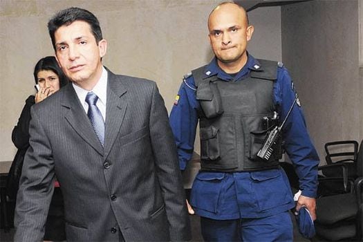 Condenan a exfiscal Guillermo León Valencia Cossio