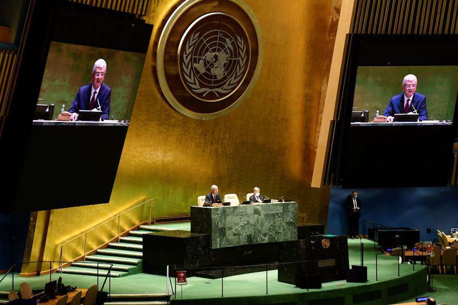 Imagen de la primera sesión y apertura del septuagésimo quinto período de sesiones de la Asamblea General de la ONU.
