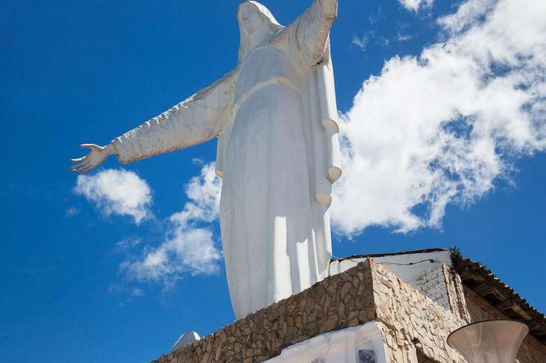 Santuario de Guadalupe: ubicado en los cerros orientales de Bogotá. Cuenta con una escultura de 15 metros de la Virgen de la Inmaculada Concepción, patrona de la Arquidiócesis de Bogotá. Cuenta con un mirador desde el cual se puede apreciar la capital. Tiene una pequeña capilla a la que acuden los bogotanos.