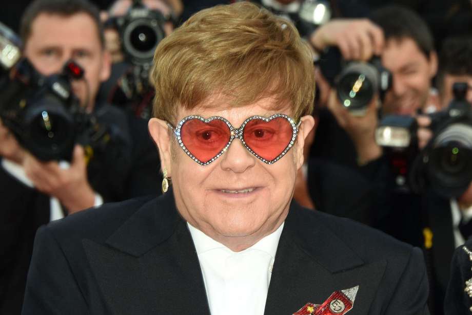 Elton John aseguró: “Cuando termine el tour en Estocolmo, tendré que hacer una pausa para averiguar adónde iré a partir de ahí. Estoy abierto a todo tipo de cosas, pero tengo que acabar la gira primero".