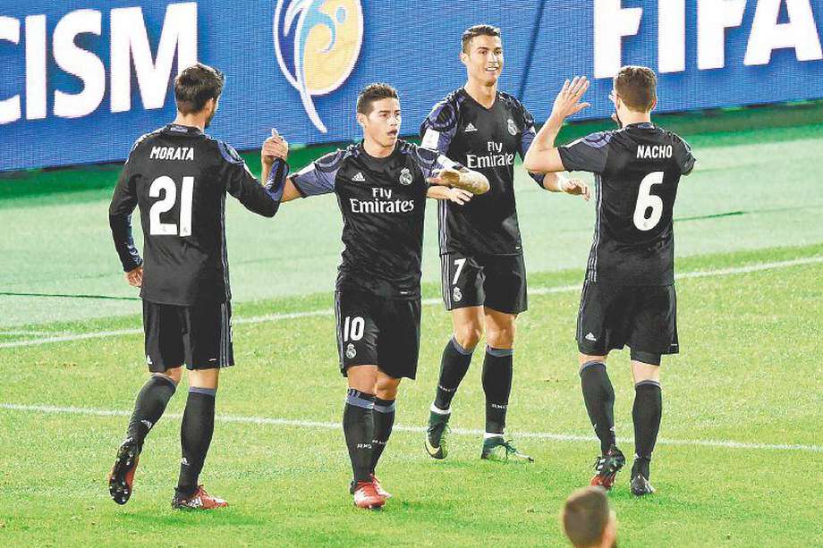 James Rodríguez es el jugador con más asistencias en el Real Madrid, hazaña que logrado en los cuatro torneos que disputa el club. Foto: AFP