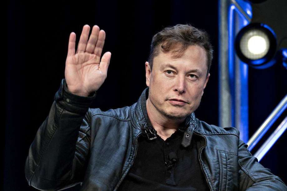 Musk es conocido por marcas y proyectos como los automóviles Tesla y Space X.