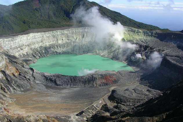 Un lago 'de otro mundo' en Costa Rica soporta la teoría de que Marte tuvo vida