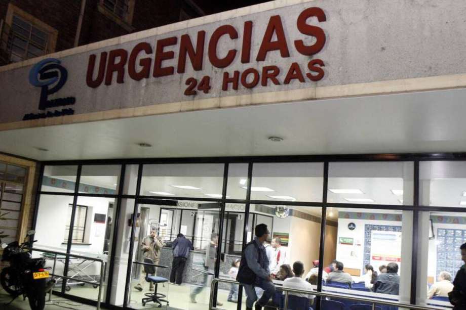 En Bogotá las clínicas y hospitales tienen ocupación cercano al 100% en las unidades de cuidado intensivo. 
