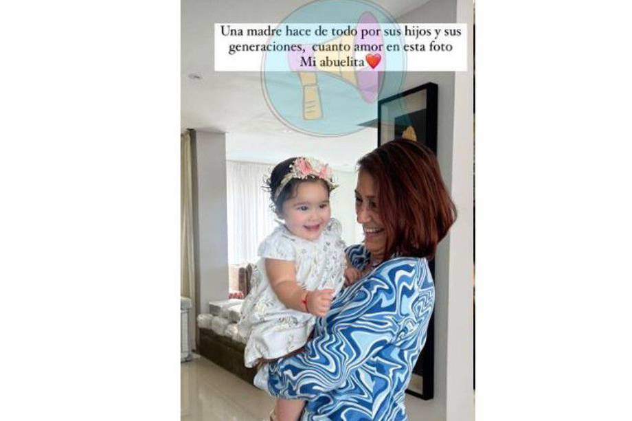 Andrea Valdiri causó revuelo por foto de Adhara con la mamá de Lowe León
