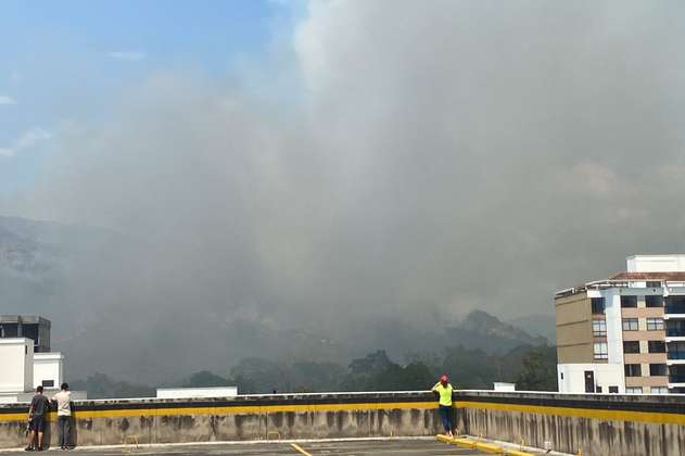 Una capa gris cubre Bucaramanga tras incendios, ¿cómo está la calidad del aire?