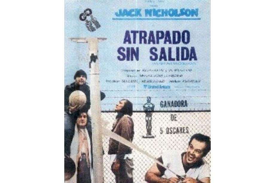 La película "One Flew Over the Cuckoo's Nest" (1975)  fue doblada en México por los estudios Sono-Mex.