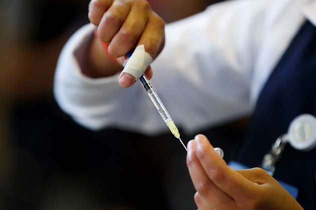 Aprueban vacuna para prevenir el dengue en Brasil