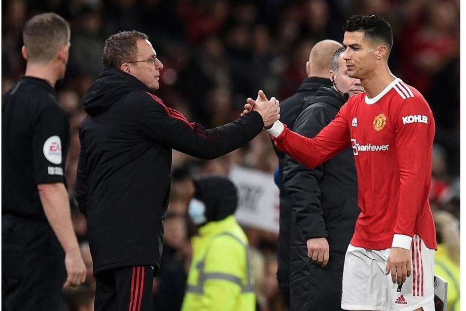 Cristiano Ronaldo ha tenido varios problemas con el nuevo entrenador del United. 