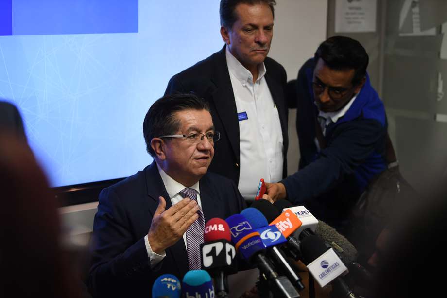 Fernando Ruíz Gómez, jefe de la cartera de salud reiteró la importancia de proteger el Plan Nacional de Vacunación.