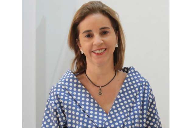 Cartagena tiene desarrollo económico a pesar de ella misma: María Claudia Páez